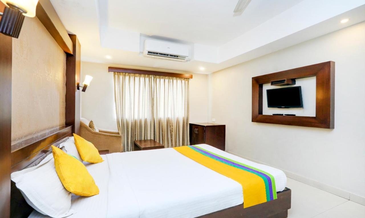 Treebo Trip Greenwood Inn And Suites Narasimharaja Puram Buitenkant foto